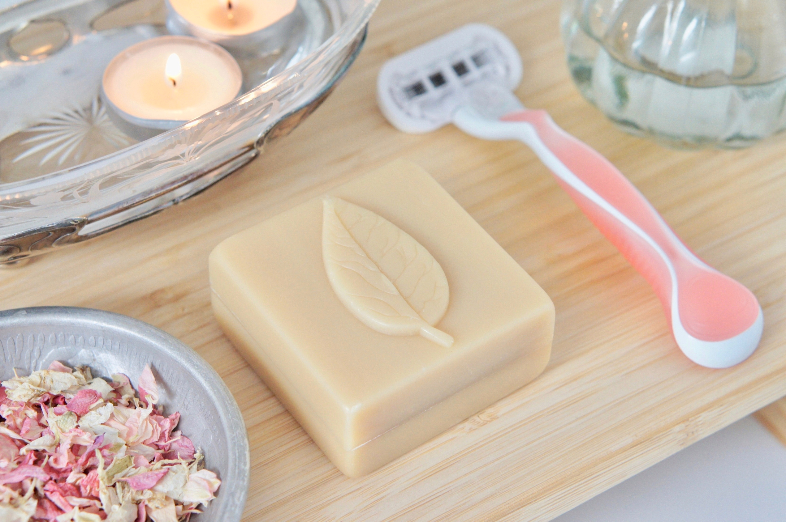 Pflege, die verbindet: Natürliche Rasierseife für SIE & IHN