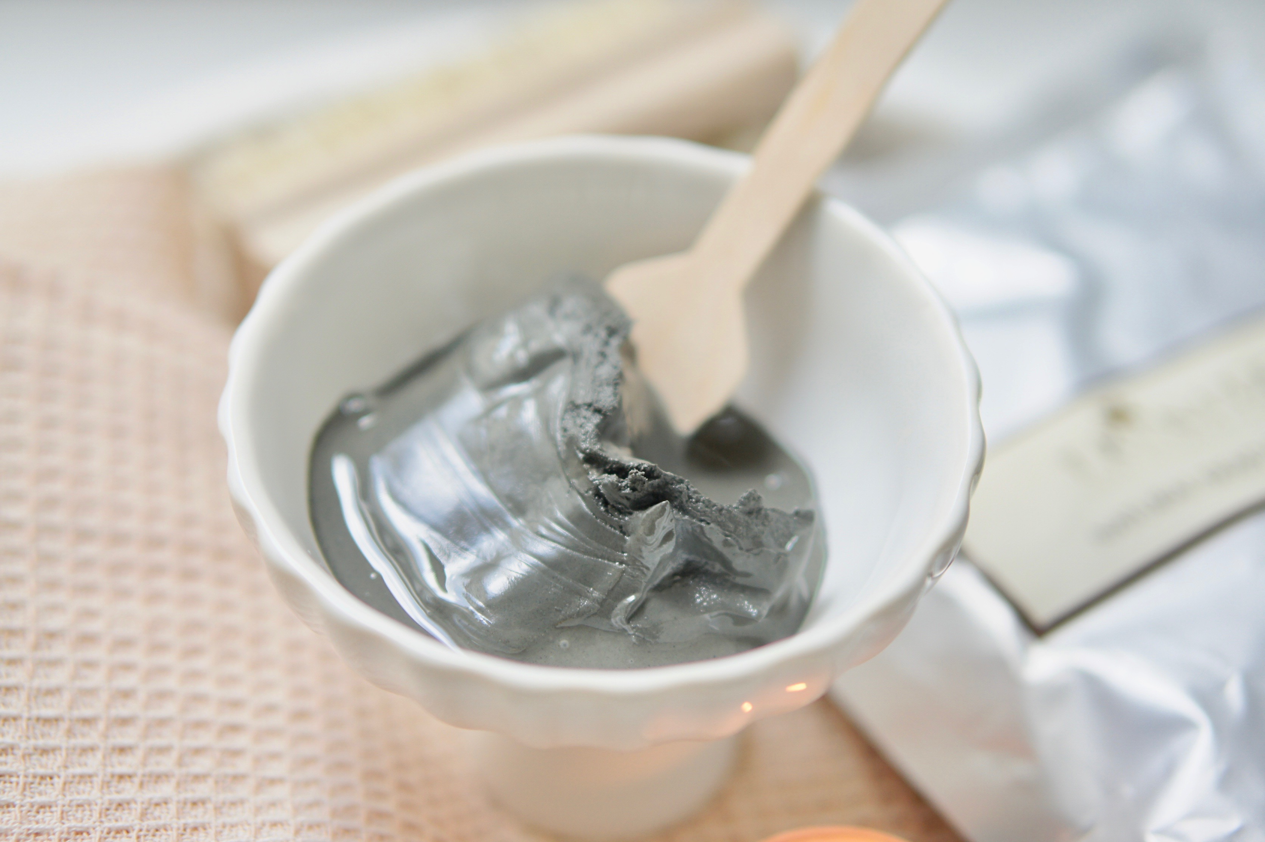 Warum ist der Schlamm aus dem Toten Meer so gut für Ihre Haut?