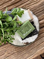 Trinitae Luxus Seife mit Pfefferminze & Spirulina